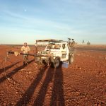 Homme dromadaires désert Australie