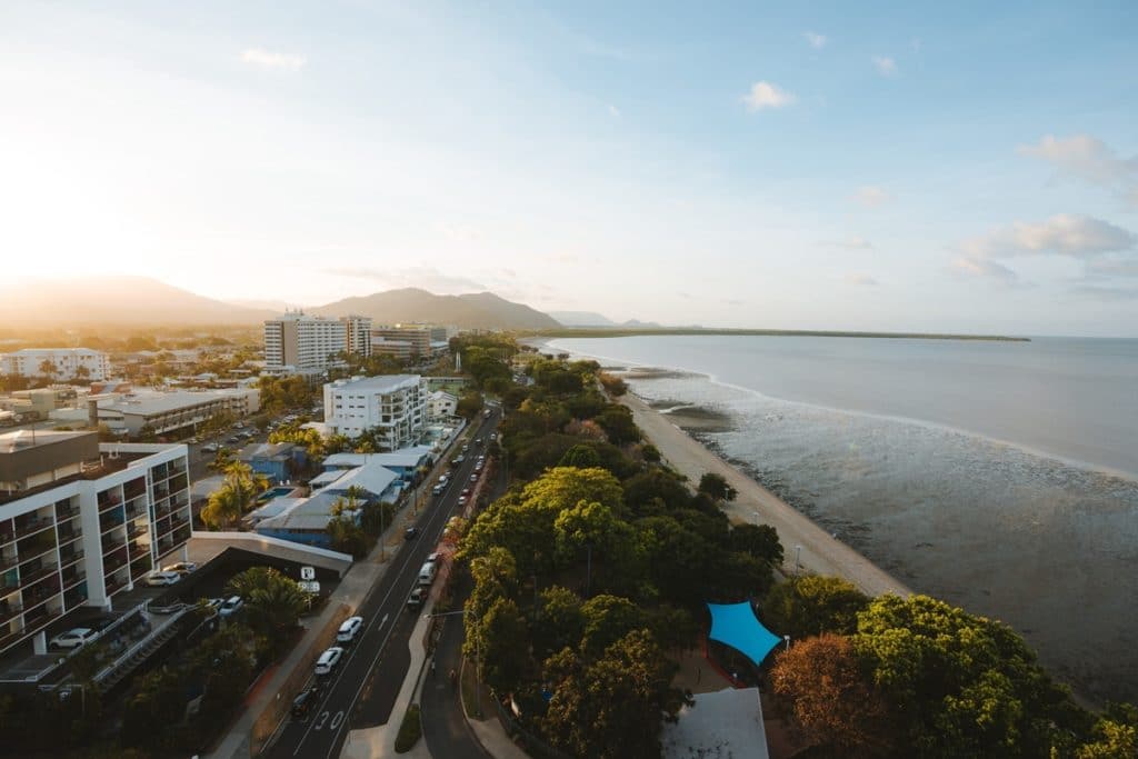sydney to cairns drive