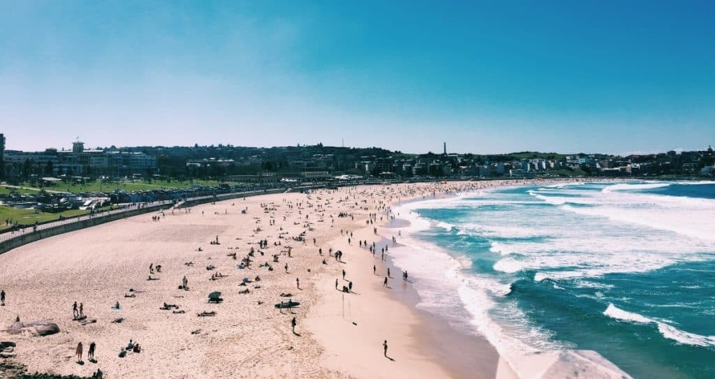 plage de Bondi Beach dans la baie de Sydney en Australie